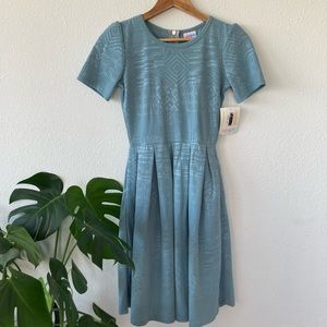 NWT LuLaRoe Blue Short Sleeve Amelia Dress Size XS